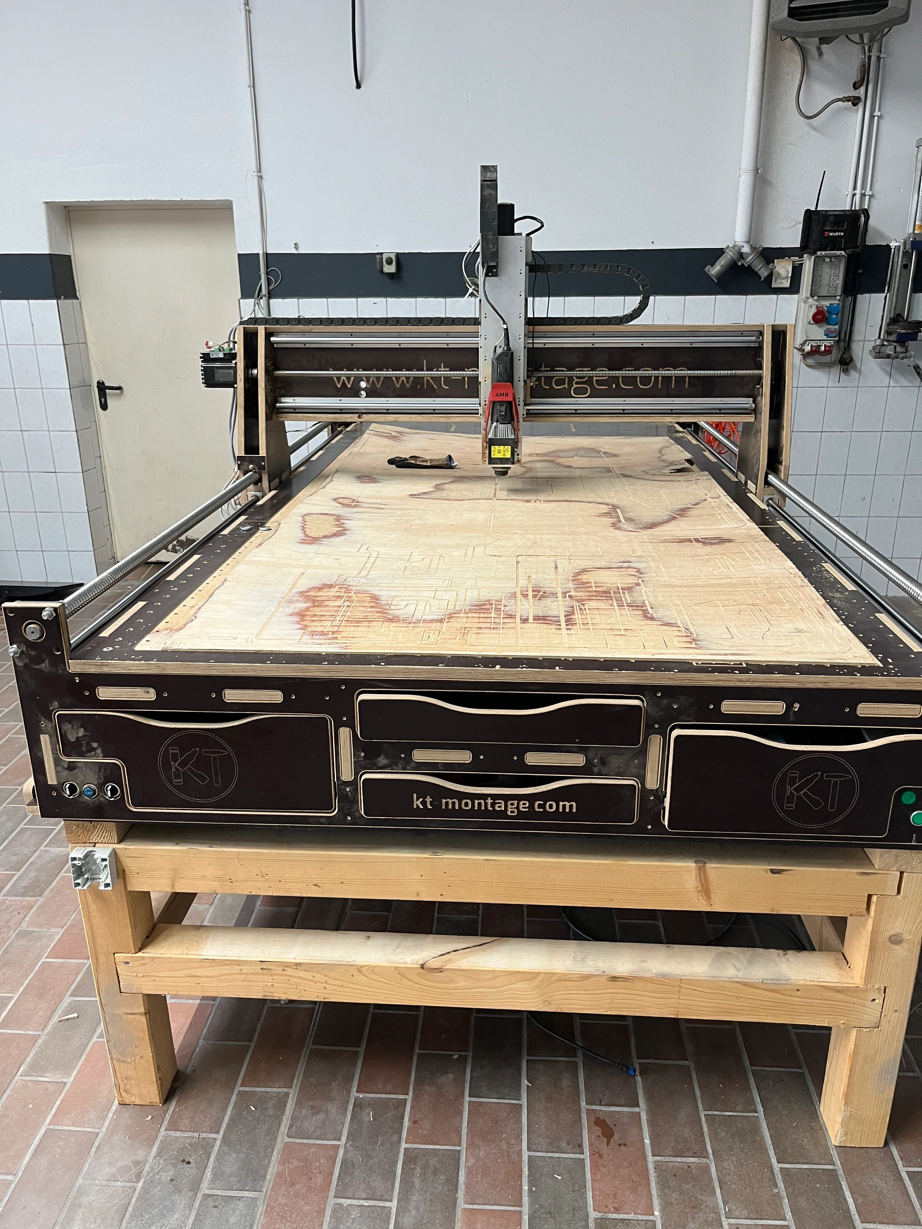 Neue CNC-Maschine erweitert unsere Möglichkeiten